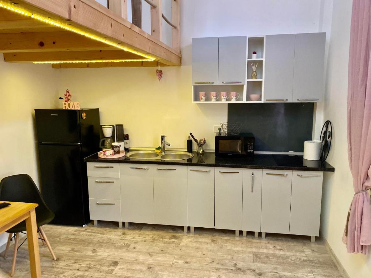 The Central Apartament Lejlighed Cluj-Napoca Eksteriør billede