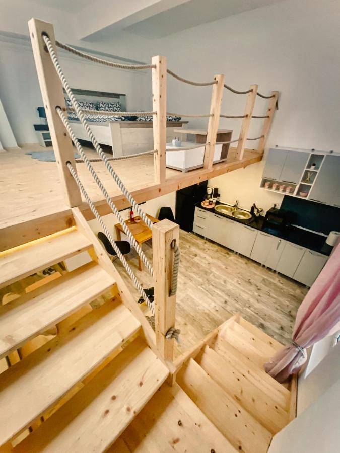 The Central Apartament Lejlighed Cluj-Napoca Eksteriør billede